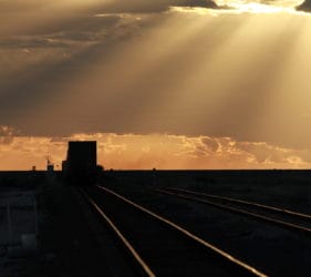Pacific National NR6 departing Cook heading west